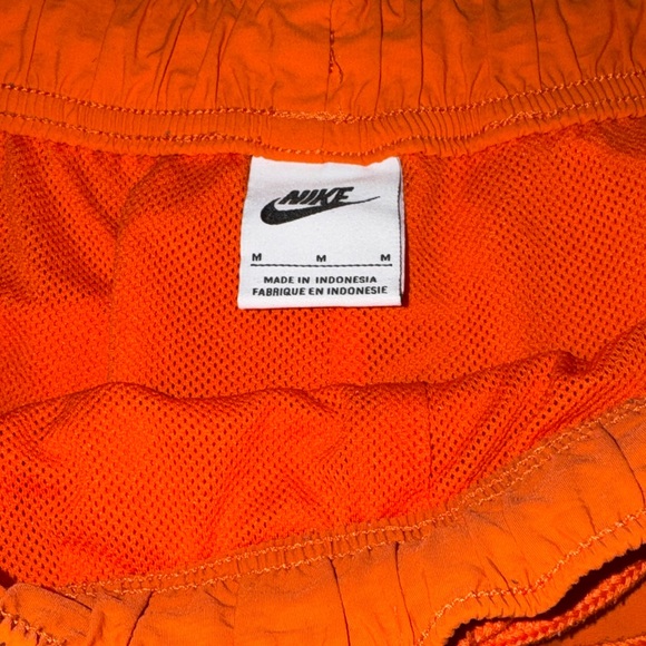Nike Bright Orange Sports Shorts - Picture 4 of 7